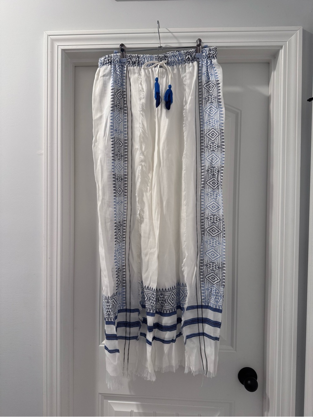 GTOA Beachwear By Japna White Open Wide Leg Pants with Blue Trim